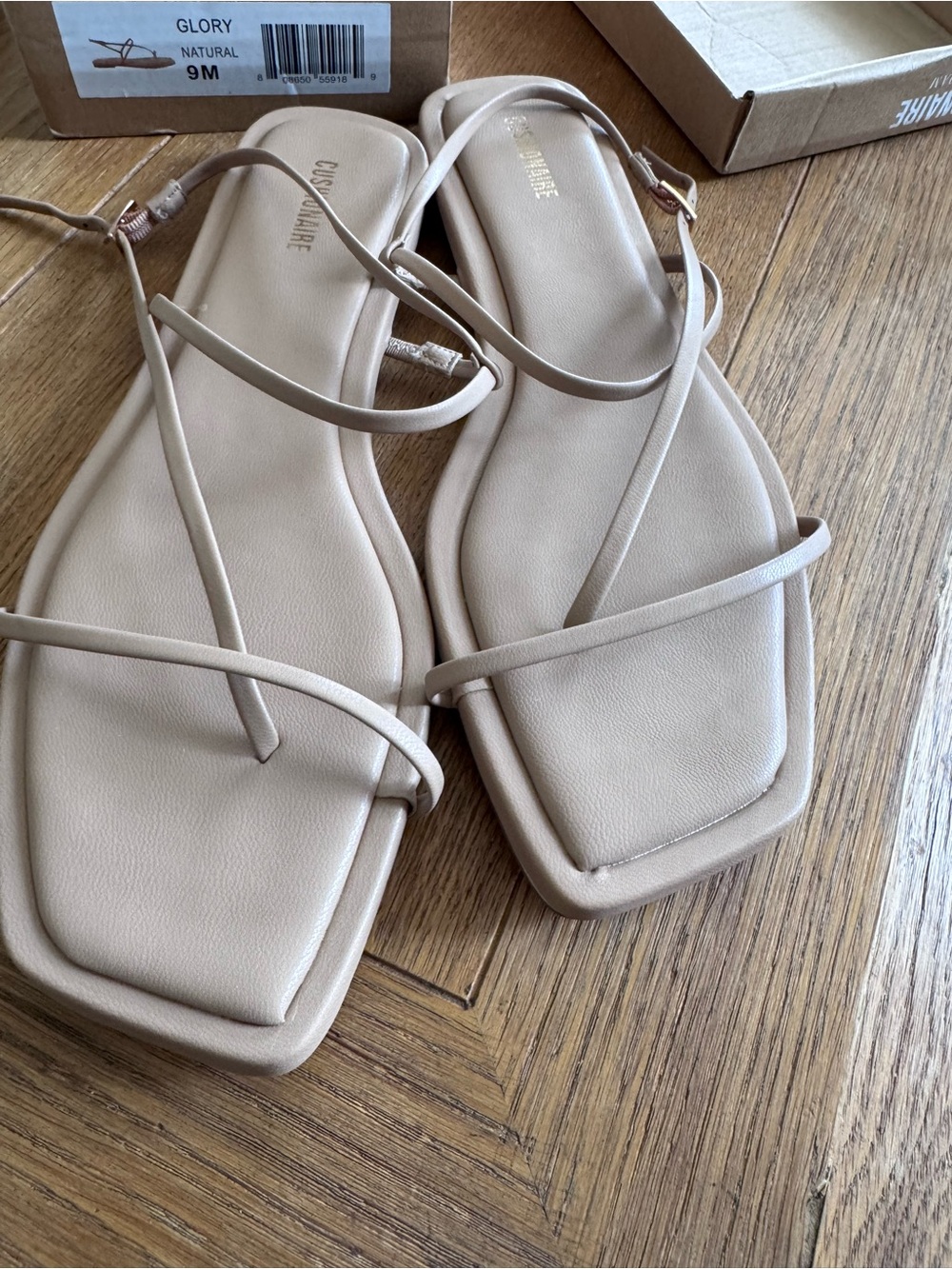 Cushionare brand new in box Beige Strappy Flat Sandals - Women “glory” size 9